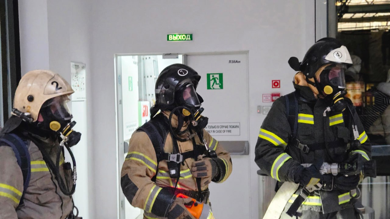 Пожар в торговом центре условный Пожар в торговом центре условный