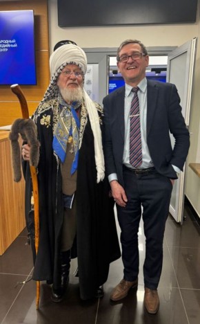 Ждем вас в эфире в 16.30!. В день проведения Съезда Центрального духовного управления мусульман в честь 45-летия служения на посту этой религиозной организации в рамках XVI Международной научно-практической конференции...