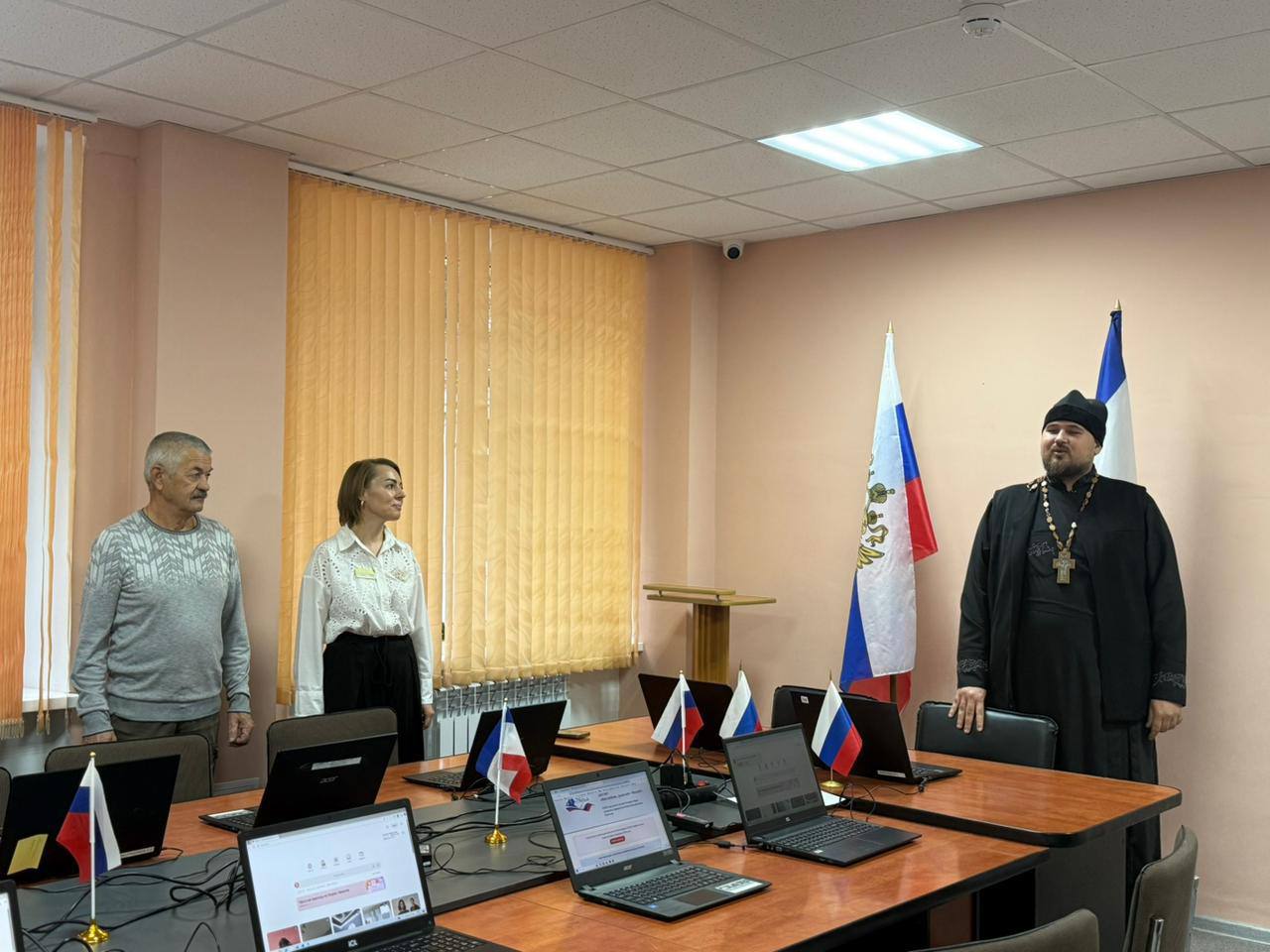 Ольга Урайкина: Сегодня в МБОУ «Почтовская СОШ» состоялось открытие дистанционной площадки Всероссийского гражданско-патриотического диктанта «Моя любовь, душа мая - Россия!» Ольга Урайкина: Сегодня в МБОУ «Почтовская СОШ» состоялось открытие дистанционной площадки Всероссийского гражданско-патриотического диктанта «Моя любовь, душа мая - Россия!»