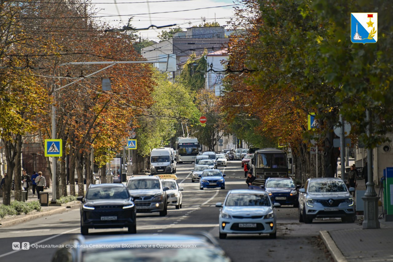 Севастопольские таксисты могут внести данные в реестр через «Госуслуги»