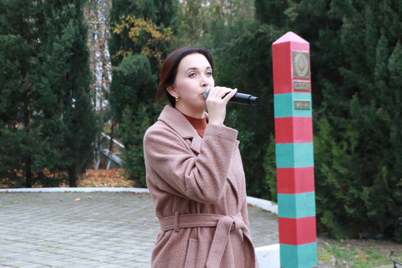 Ольга Урайкина: В честь всероссийского Дня Призывника заместитель председателя Бахчисарайского районного совета Михаил Колкунов принял участие в торжественной отправке призывников на службу на Аллее славы в городе Бахчисарай Ольга Урайкина: В честь всероссийского Дня Призывника заместитель председателя Бахчисарайского районного совета Михаил Колкунов принял участие в торжественной отправке призывников на службу на Аллее славы в городе Бахчисарай