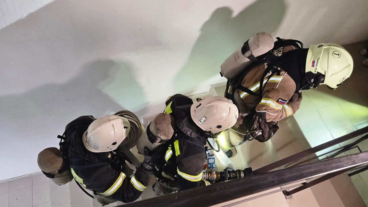 Пожар в торговом центре условный Пожар в торговом центре условный