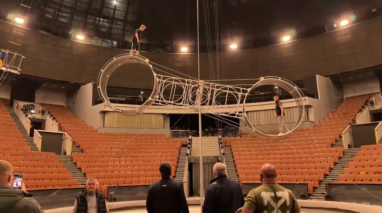 Глава Крыма посетил Большой Московский цирк