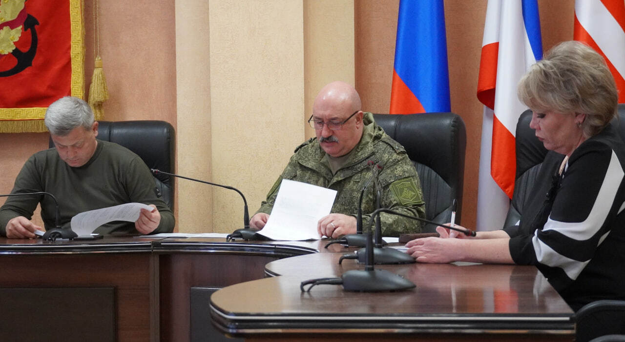 Вопросы поступления в высшие военные учебные заведения обсудили в рамках рабочего совещания в администрации Керчи Вопросы поступления в высшие военные учебные заведения обсудили в рамках рабочего совещания в администрации Керчи