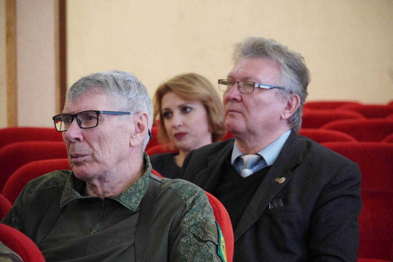 Вопросы поступления в высшие военные учебные заведения обсудили в рамках рабочего совещания в администрации Керчи Вопросы поступления в высшие военные учебные заведения обсудили в рамках рабочего совещания в администрации Керчи