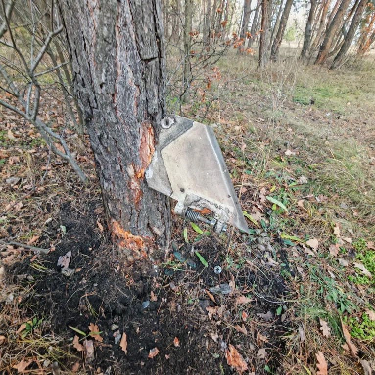 За сутки российская армия уничтожила две пусковые установки реактивной системы MLRS и поразила объекты энергетической и железнодорожной инфраструктуры Украины, используемой в интересах ВСУ, заявили в Минобороны За сутки российская армия уничтожила две пусковые установки реактивной системы MLRS и поразила объекты энергетической и железнодорожной инфраструктуры Украины, используемой в интересах ВСУ, заявили в Минобороны