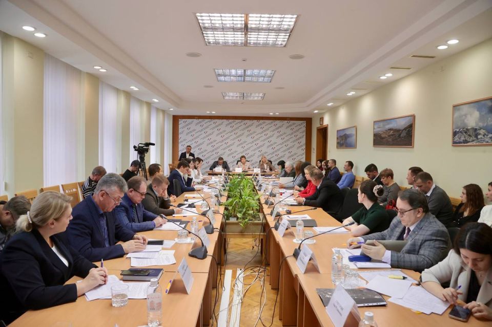 Депутаты рассмотрели финансирование сфер культуры, спорта и молодёжной политики Крыма в 2026 году Депутаты рассмотрели финансирование сфер культуры, спорта и молодёжной политики Крыма в 2026 году