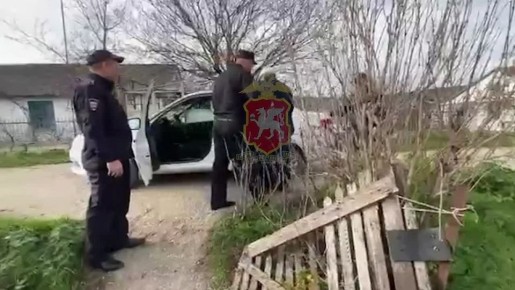 Возбуждено уголовное дело против мужчины, убившего и съевшего своих собак