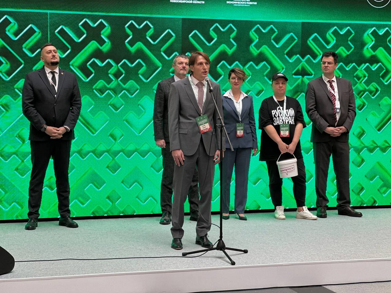 Стартовали «Дни Крыма» в Сибири!