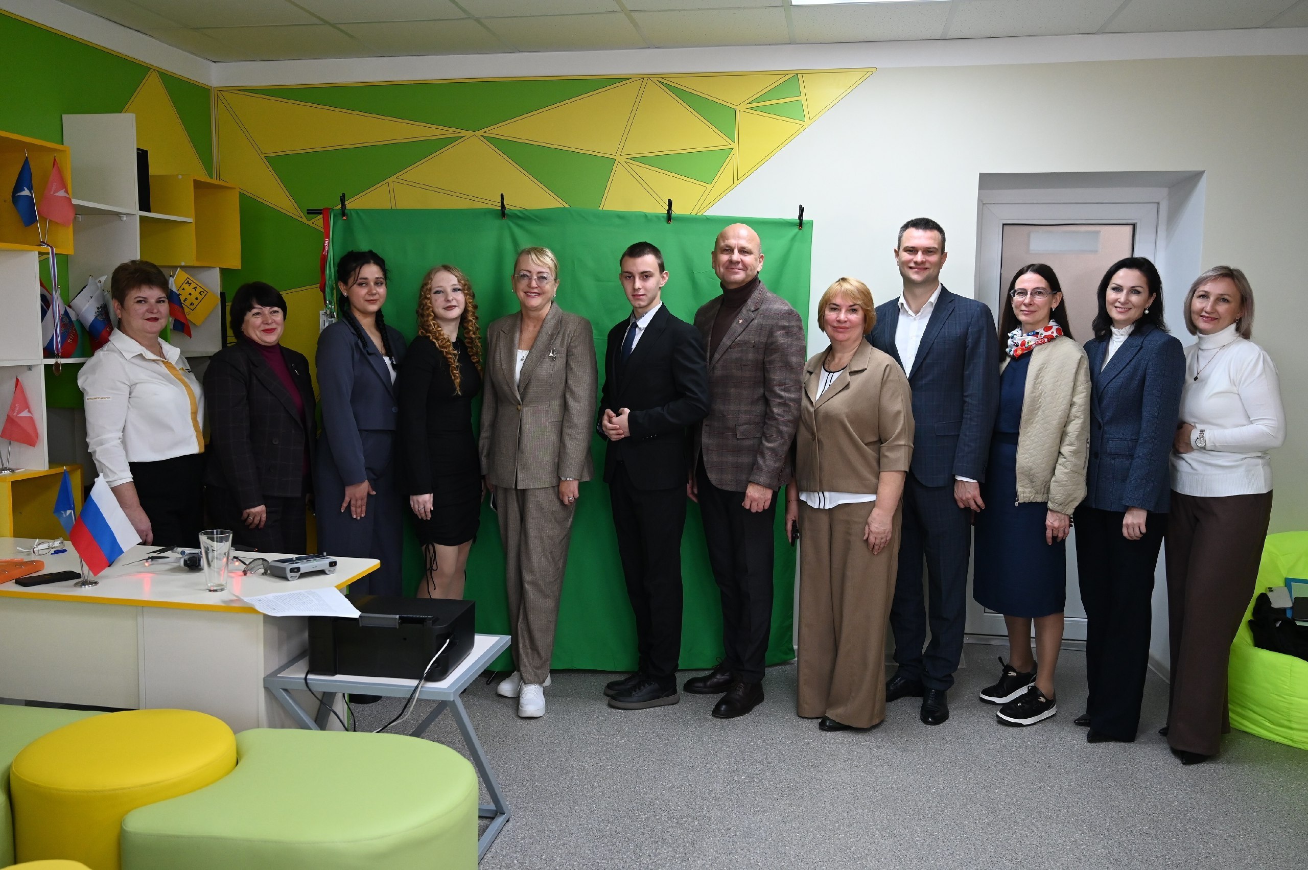 В Крыму открыт первый объект, реализованный в рамках студенческих инициатив В Крыму открыт первый объект, реализованный в рамках студенческих инициатив