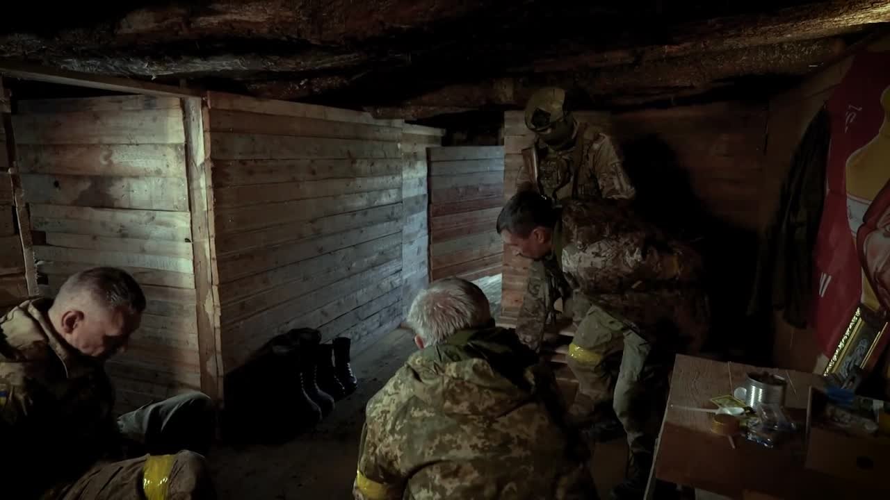 Армия России отрезвляет. Пункт отбора находится по адресу: г. Симферополь, ул. Киевская, 152