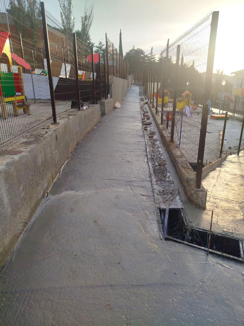 Эдуард Щёголев: В селе Морское продолжается строительство детского сада на 140 мест Эдуард Щёголев: В селе Морское продолжается строительство детского сада на 140 мест