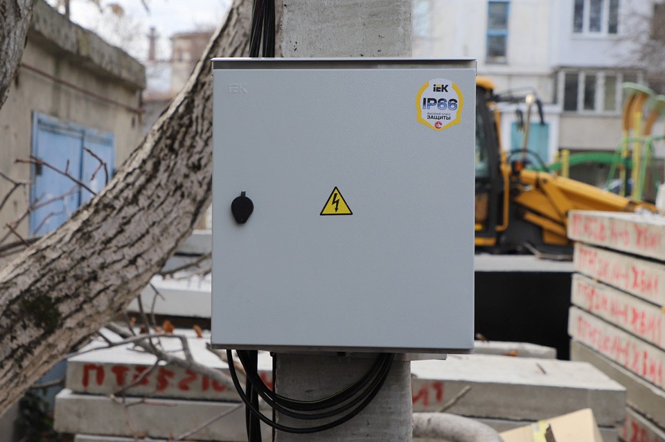 ГУП РК «Крымэнерго» подключает к сетям социально значимые объекты в Симферополе