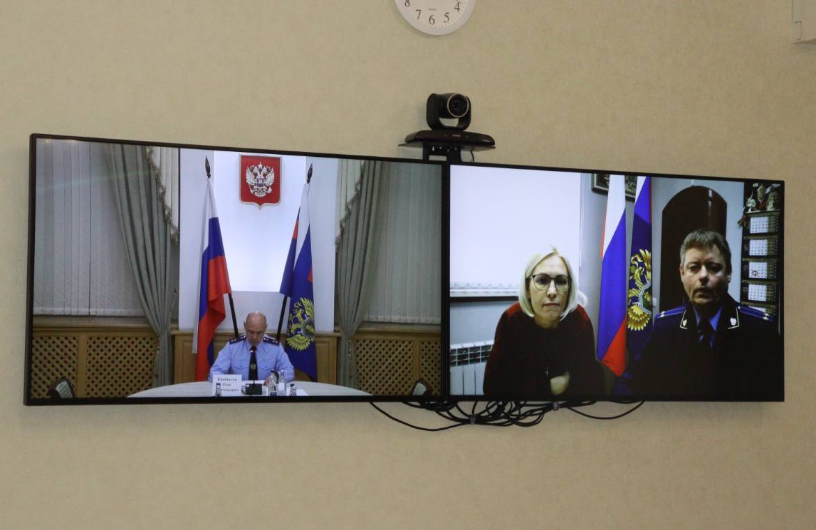 Прокурор Крыма Олег Камшилов провел прием граждан Прокурор Крыма Олег Камшилов провел прием граждан