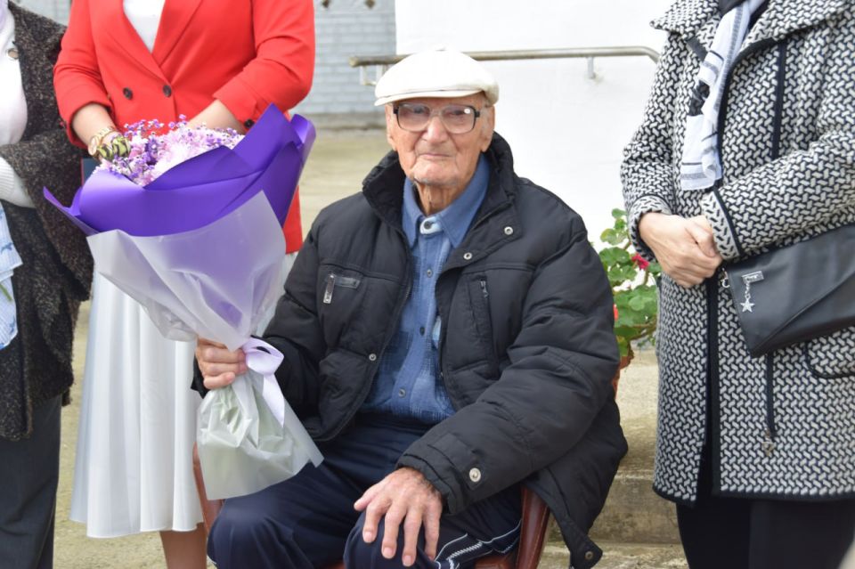 ������� ��������: 102-� ���� �������� �������, ��������� ����� � �������� ������� ������������� ����� ������ ���������!