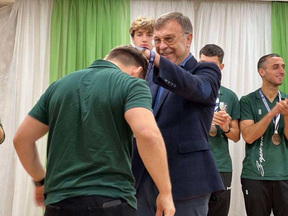 ���������� �� ��������� ������ ������ ����� � �������-���� ���������� ��������� ����������� �����, �������� �������� ����� � ���������� ������� ������� �������