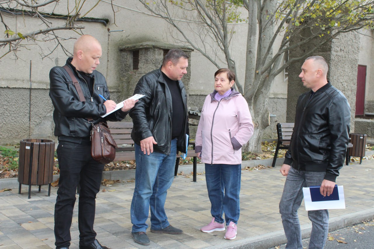 Первый заместитель Главы Администрации Ленинского района Александр Саенко посетил город Щелкино Первый заместитель Главы Администрации Ленинского района Александр Саенко посетил город Щелкино