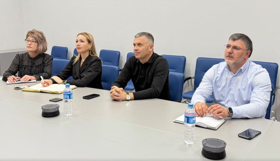 Вода Крыма: Видеоконференция с коллегами из новых регионов — сотрудничество и поддержка на практике!