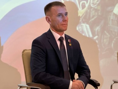 Юрий Нимченко: Диалог с будущим. Муниципальная встреча «Говорим с Героем» в Ялте