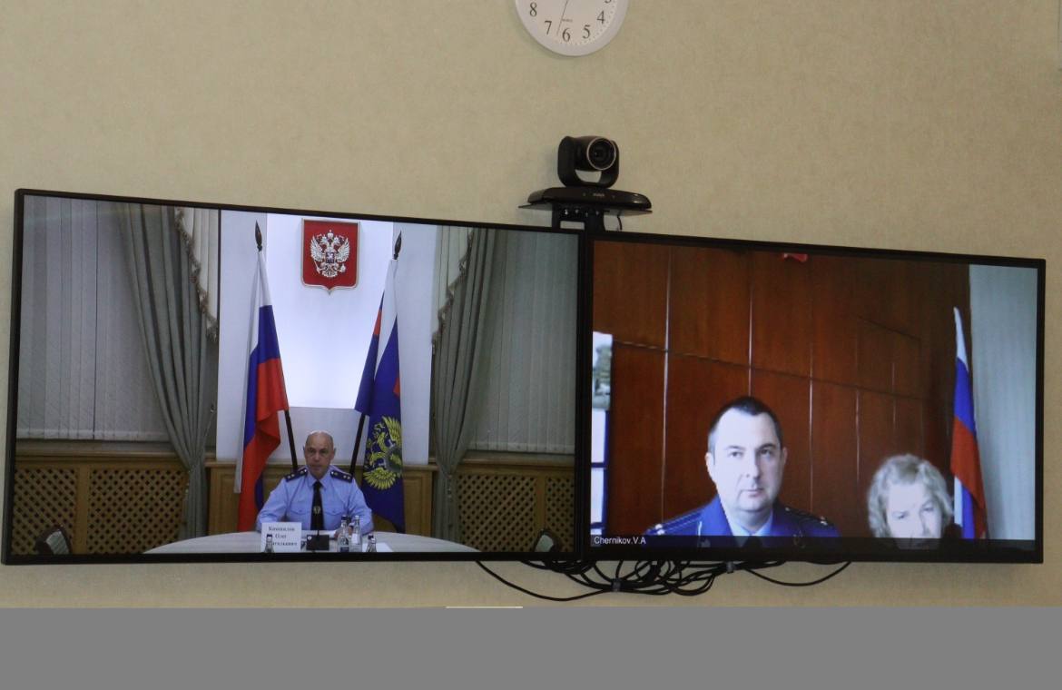 Прокурор Крыма Олег Камшилов провел прием граждан Прокурор Крыма Олег Камшилов провел прием граждан