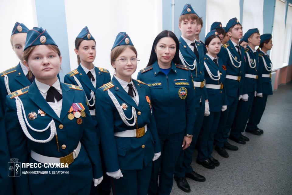 «Парту Героя» в память о погибшем на СВО военнослужащем открыли в Заозерненской школе «Парту Героя» в память о погибшем на СВО военнослужащем открыли в Заозерненской школе