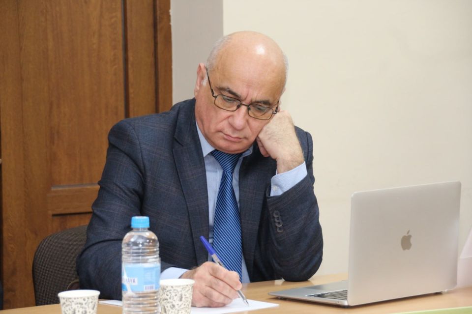 В Общественной палате Крыма обсудили развитие цифровой грамотности населения В Общественной палате Крыма обсудили развитие цифровой грамотности населения