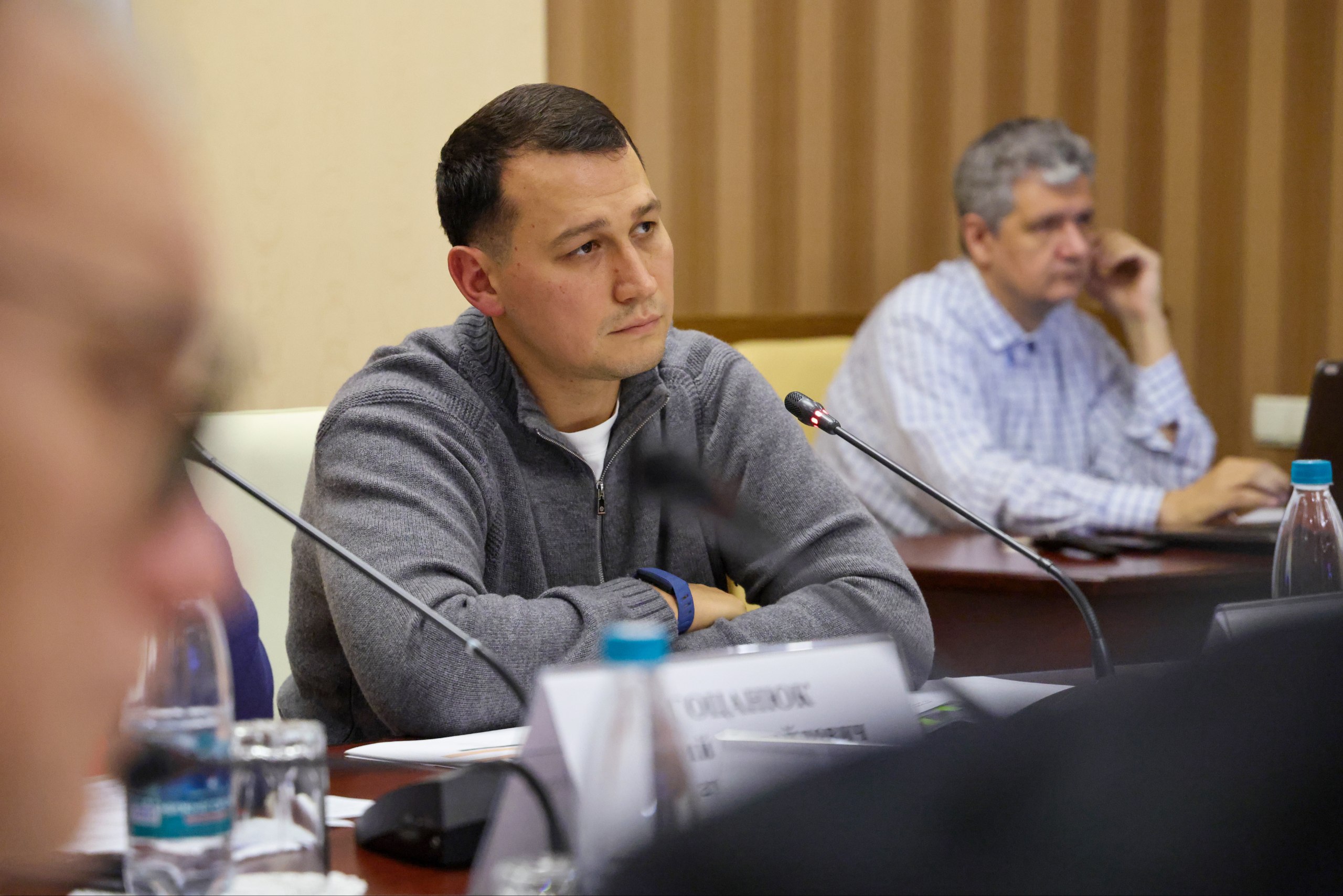 Юрий Гоцанюк: На совещании с заместителем Министра строительства и ЖКХ РФ Алмазом Шаукатовичем Хусаиновым обсудили ход реализации госпрограммы «Социально-экономическое развитие Республики Крым и г.Севастополя» Юрий Гоцанюк: На совещании с заместителем Министра строительства и ЖКХ РФ Алмазом Шаукатовичем Хусаиновым обсудили ход реализации госпрограммы «Социально-экономическое развитие Республики Крым и г.Севастополя»