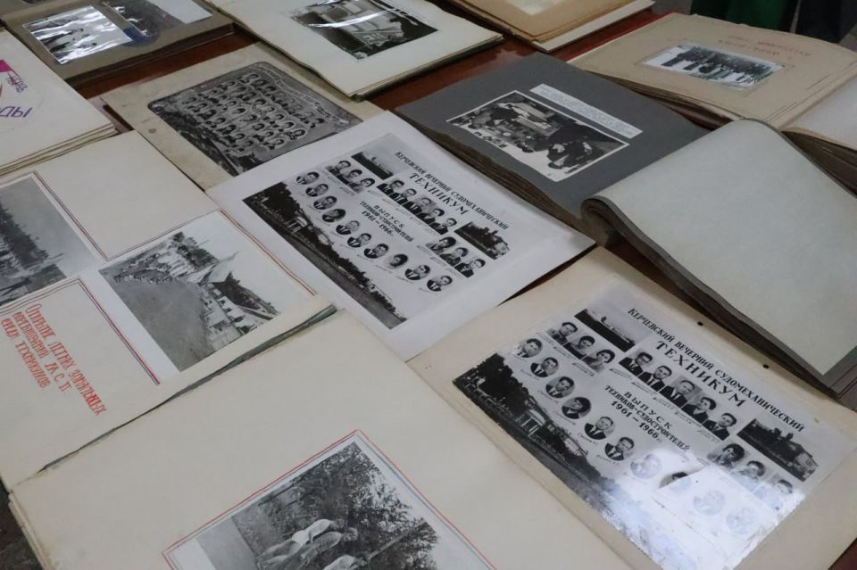 В Керчи отметили 70-летие со дня основания Керченского судомеханического техникума В Керчи отметили 70-летие со дня основания Керченского судомеханического техникума
