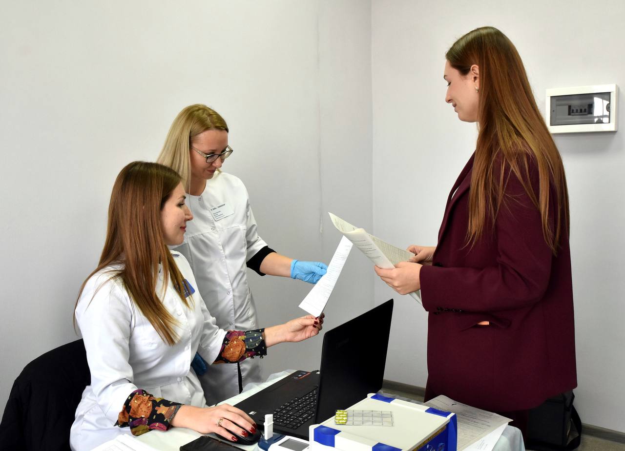 Почти 50 сотрудников Крымавтодора прошли диспансеризацию на рабочем месте Почти 50 сотрудников Крымавтодора прошли диспансеризацию на рабочем месте