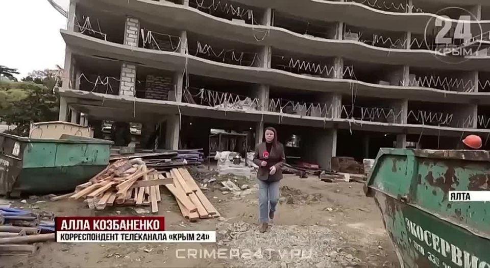 Военные следователи СК России совместно с сотрудниками военного комиссариата и миграционной службы провели рейд на одной из строительных площадок в Крыму