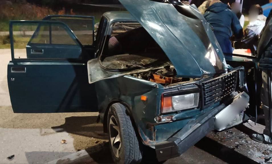 �������� ������ � ������ �������, ����������� � ����� � ����������� ������