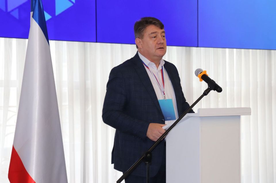 Семинар-практикум по актуальным вопросам в сфере государственной национальной политики прошёл для представителей муниципальных образований Республики Крым Семинар-практикум по актуальным вопросам в сфере государственной национальной политики прошёл для представителей муниципальных образований Республики Крым
