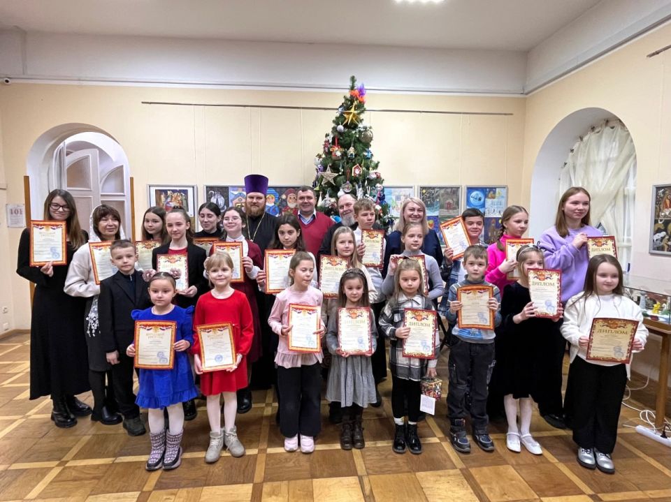 ПРИГЛАШАЕМ ПРИНЯТЬ УЧАСТИЕ В КОНКУРСЕ «ОТ СВЯТИТЕЛЯ НИКОЛАЯ К КРЕЩЕНИЮ ГОСПОДНЮ» учеников общеобразовательных и воскресных школ, православных гимназий и лицеев, художественных школ и студий