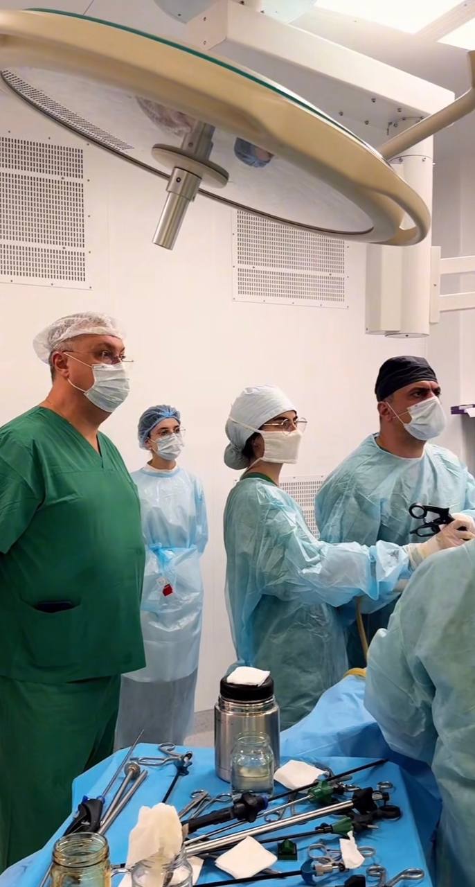 Крымские урологи успешно удалили у пенсионерки большую опухоль почки, сохранив функцию органа Крымские урологи успешно удалили у пенсионерки большую опухоль почки, сохранив функцию органа