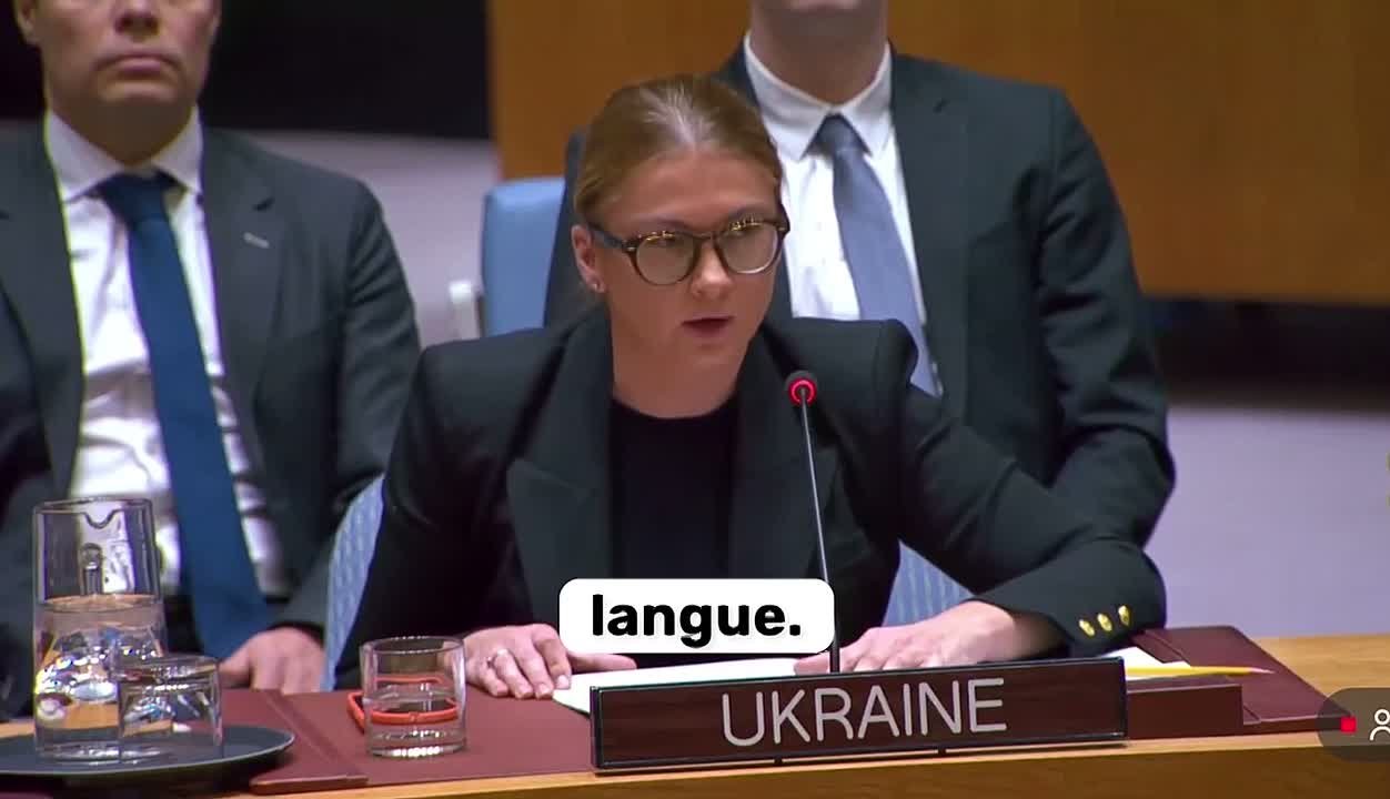 НА ФРОНТЕ МИРА. В ответ на наступление за мир, инициированное Трампом, укро-атлантисты организуют контрнаступление за войну: Зеленский в настоящее время обсуждает новое предложение мирных соглашений с триумвиратом Коалиции...