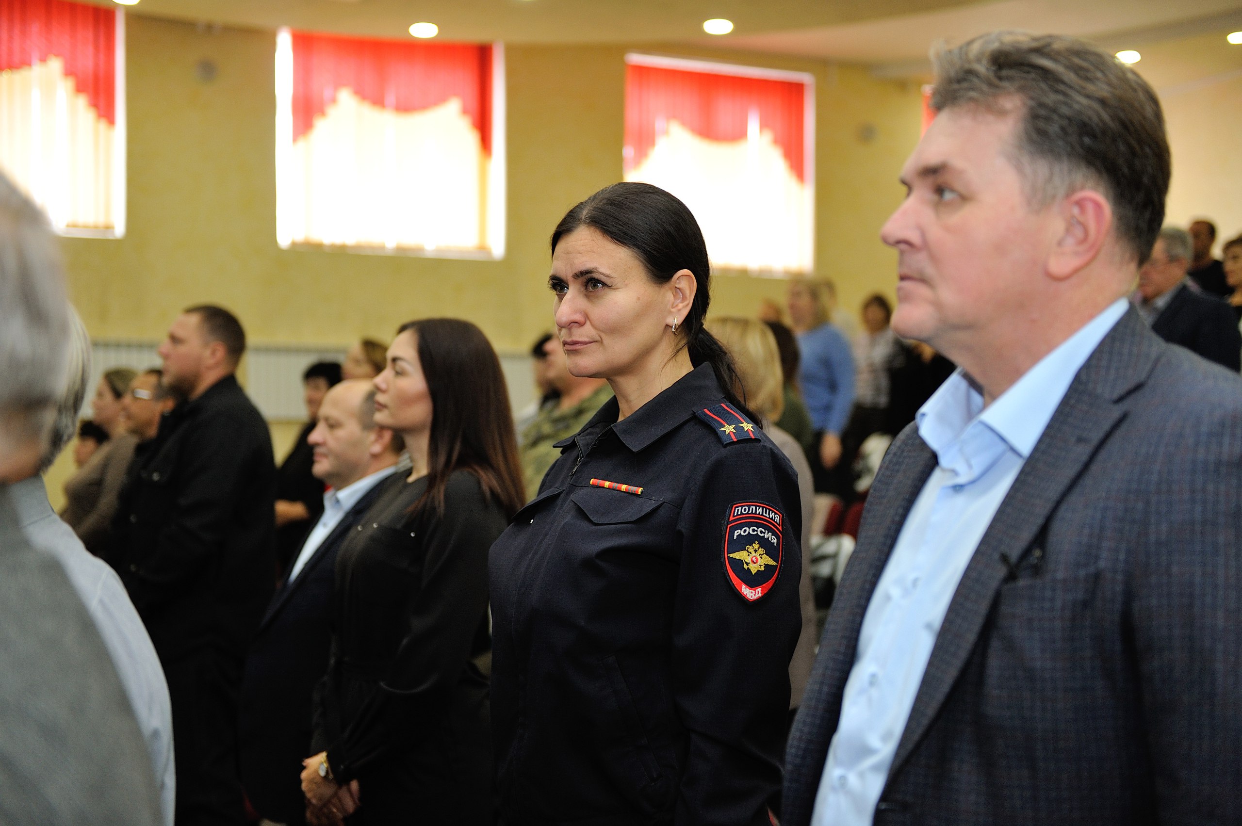 Сотрудники МВД по Республике Крым приняли участие в семинар-практикуме по антитеррористической безопасности для руководителей образовательных организаций