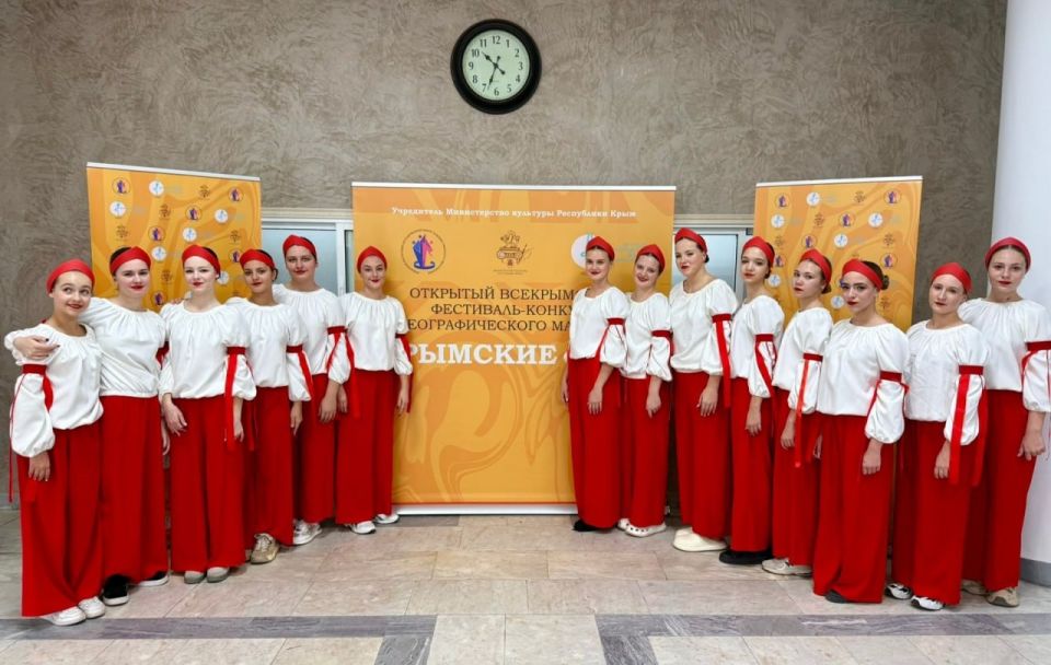 22 ноября хореографический ансамбль «Звёздочки» успешно выступил в столице республики 22 ноября хореографический ансамбль «Звёздочки» успешно выступил в столице республики