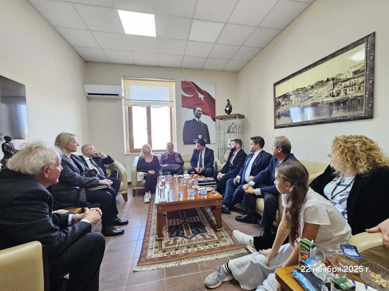 22 ноября у мемориала русским воинам в Гелиболу состоялась церемония возложения венков по случаю 105-ой годовщины прибытия Белой гвардии из Крыма в Турцию 22 ноября у мемориала русским воинам в Гелиболу состоялась церемония возложения венков по случаю 105-ой годовщины прибытия Белой гвардии из Крыма в Турцию