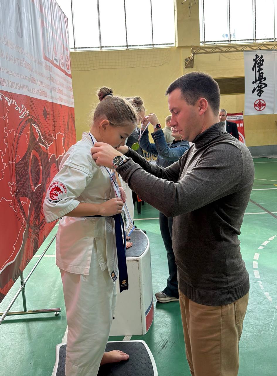 Ольга Торубарова: Совместно с ветераном боевых действий, участником кадрового проекта «Герои Крыма» приняли участие в награждении спортсменов, завоевавших призовые места на республиканских соревнованиях по киокусинкаю Ольга Торубарова: Совместно с ветераном боевых действий, участником кадрового проекта «Герои Крыма» приняли участие в награждении спортсменов, завоевавших призовые места на республиканских соревнованиях по киокусинкаю