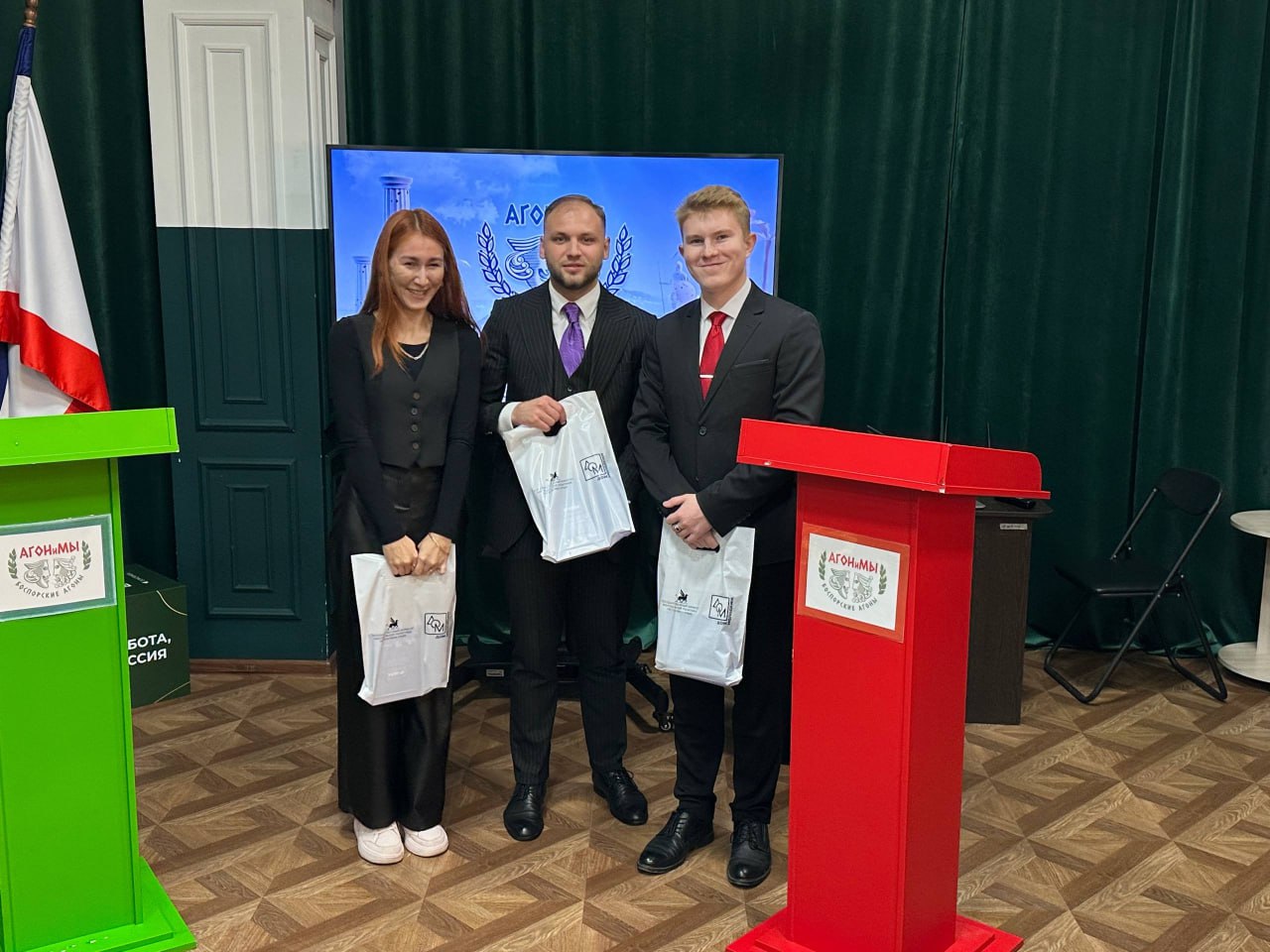 В Симферополе состоялся отборочный этап осеннего этапа интеллектуально-дискуссионной игры «АГОНиМЫ»!