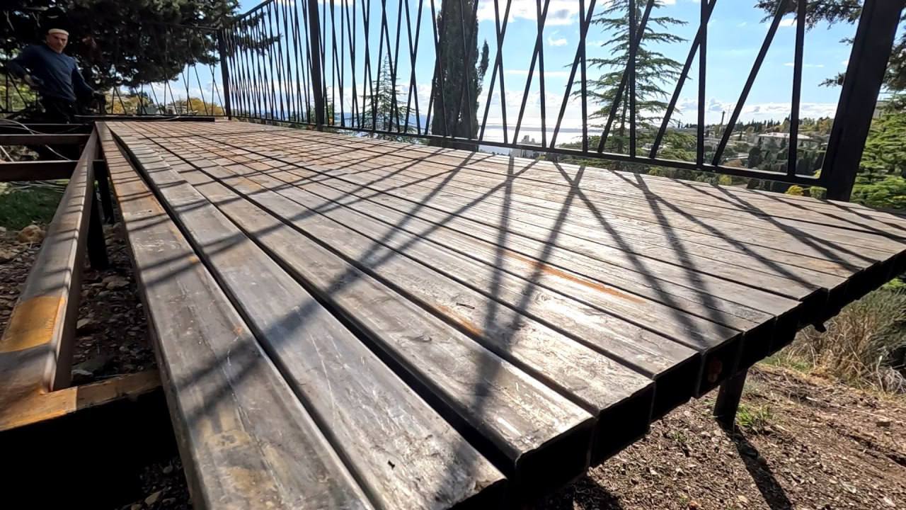 Подрядчик, занимающийся благоустройством парка на Приветной улице в Гурзуфе, не укладывается в сроки Подрядчик, занимающийся благоустройством парка на Приветной улице в Гурзуфе, не укладывается в сроки