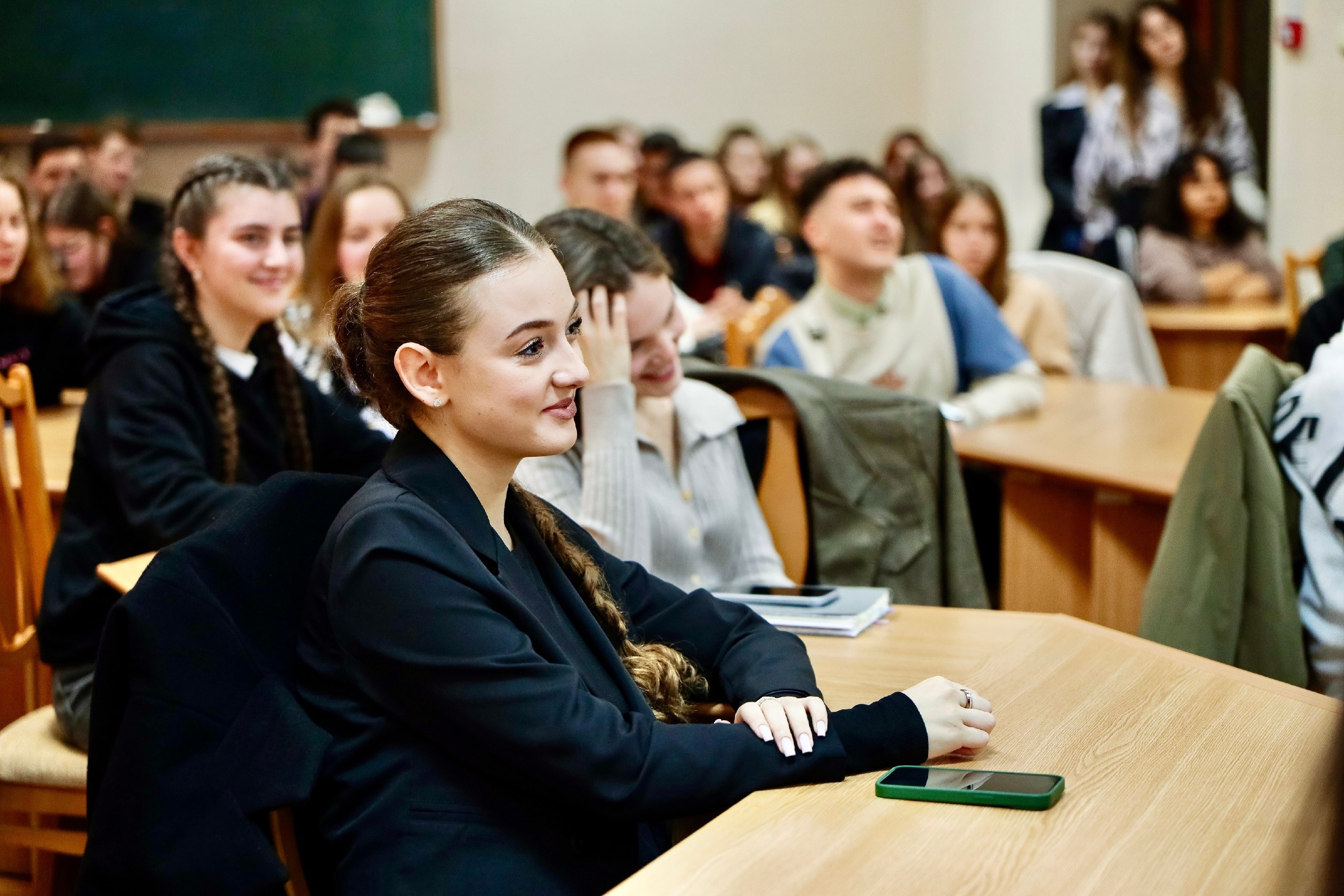 Анатолий Аксаков провел просветительские мероприятия со студентами ведущих вузов республики Анатолий Аксаков провел просветительские мероприятия со студентами ведущих вузов республики