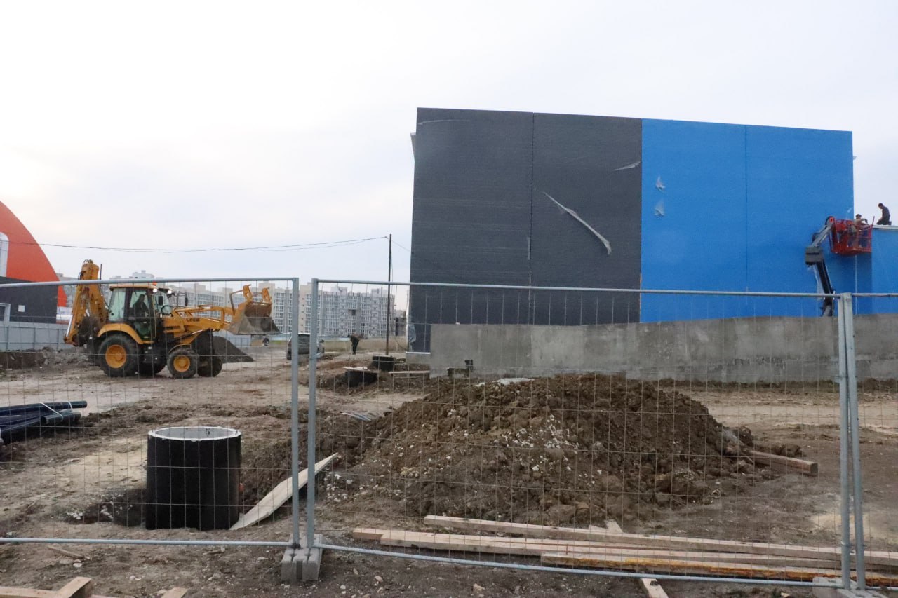 В Керчи с рабочим визитом побывали депутат Государственной Думы РФ Дмитрий Свищев и министр спорта РК Ольга Торубарова В Керчи с рабочим визитом побывали депутат Государственной Думы РФ Дмитрий Свищев и министр спорта РК Ольга Торубарова