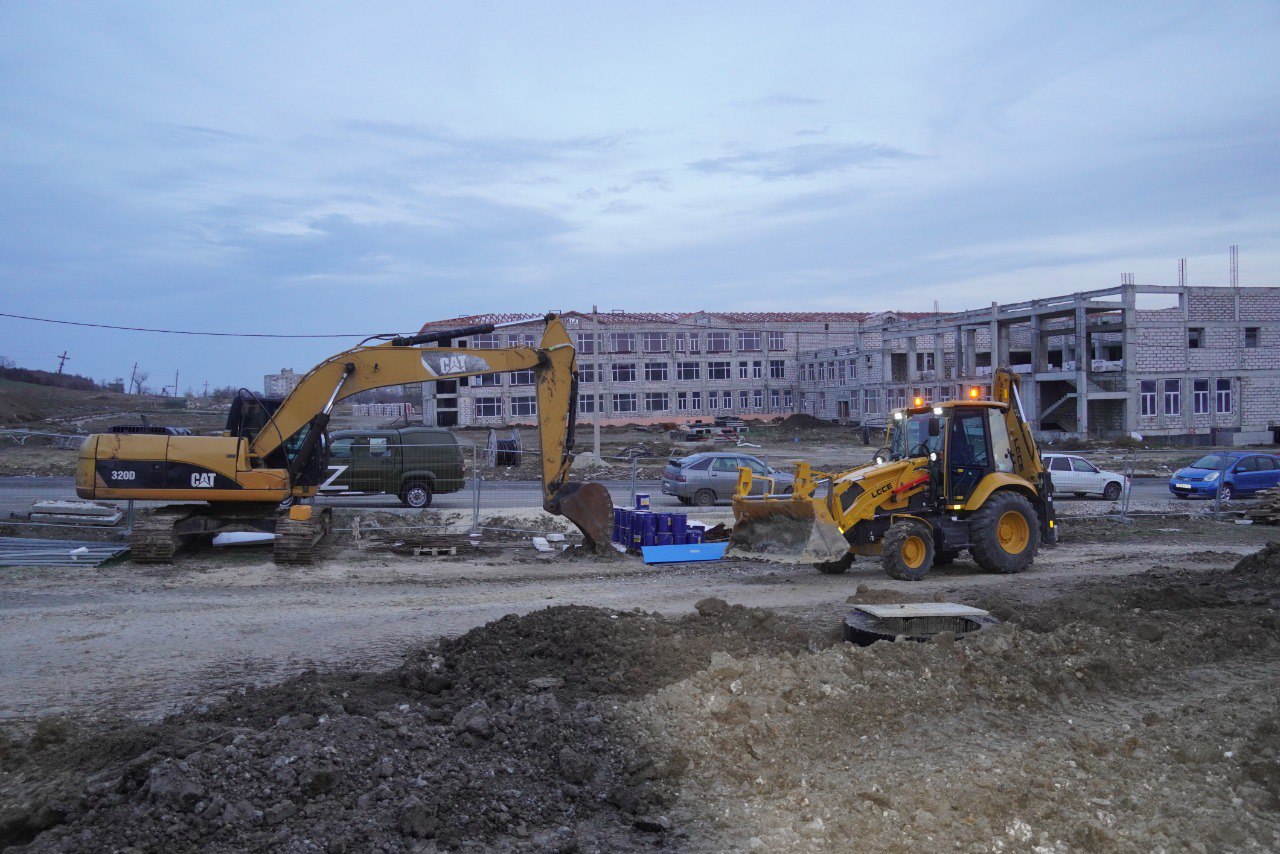 В Керчи с рабочим визитом побывали депутат Государственной Думы РФ Дмитрий Свищев и министр спорта РК Ольга Торубарова В Керчи с рабочим визитом побывали депутат Государственной Думы РФ Дмитрий Свищев и министр спорта РК Ольга Торубарова