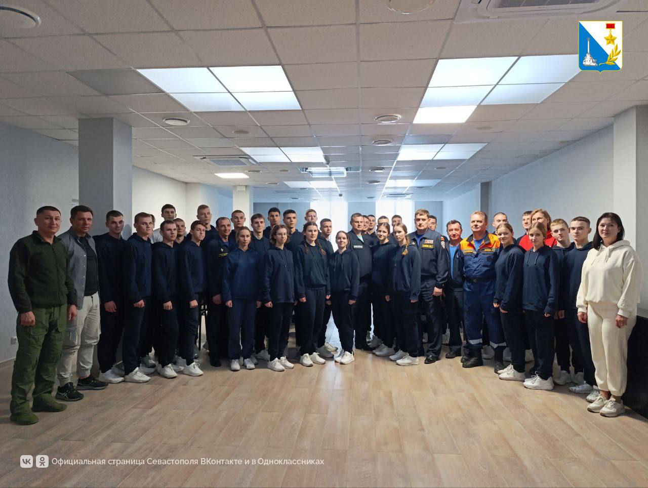 Живые уроки безопасности. В пожарно-спасательной части Павловка прошли практические занятия для кадетов Севастопольского кадетского корпуса Живые уроки безопасности. В пожарно-спасательной части Павловка прошли практические занятия для кадетов Севастопольского кадетского корпуса