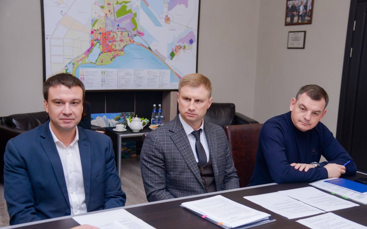 Александр Юрьев: На аппаратном совещании проанализировали выполнение поручений и поставили новые задачи Александр Юрьев: На аппаратном совещании проанализировали выполнение поручений и поставили новые задачи