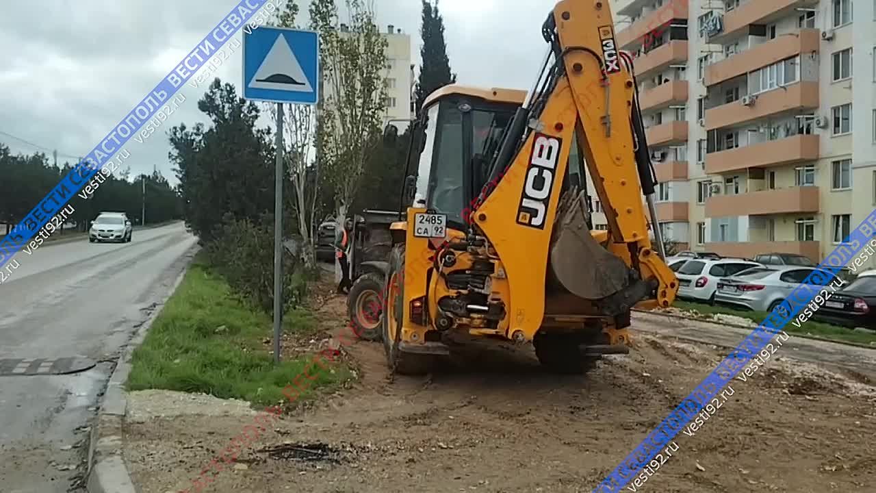 Пешеходная дорожка на улице Лиговской от остановки общественного транспорта до школы и образовательного центра "Бухта Казачья" станет удобнее и безопаснее