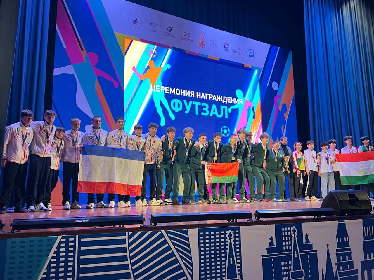 Крымские спортсмены вернулись с медалями с Фестиваля СНГ Крымские спортсмены вернулись с медалями с Фестиваля СНГ