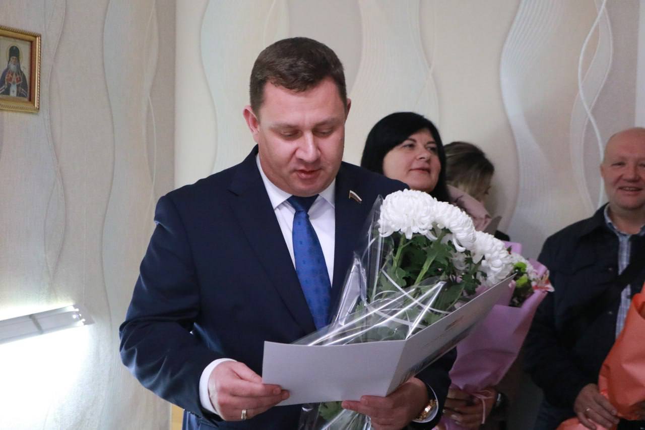 Ольга Урайкина: Сегодня мы хотим отметить особый праздник - День Рождения Антонины Александровны Мелединой, которой 23 ноября исполнилось 102 года ! Ольга Урайкина: Сегодня мы хотим отметить особый праздник - День Рождения Антонины Александровны Мелединой, которой 23 ноября исполнилось 102 года !