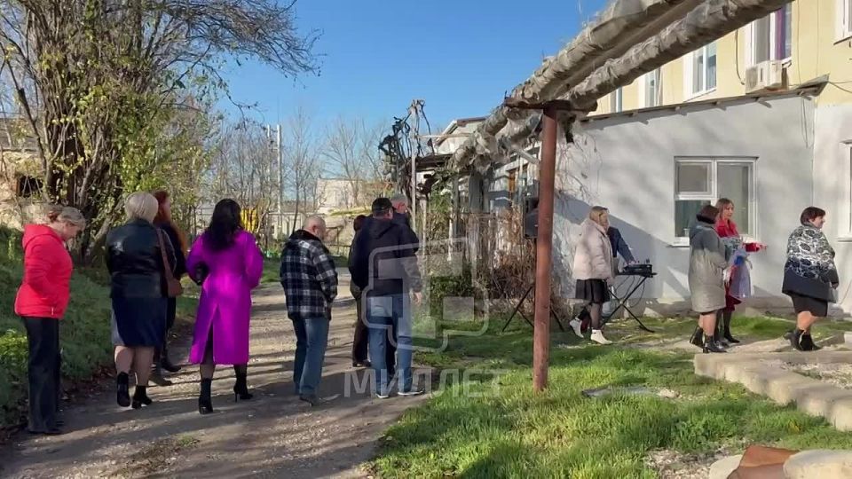 В Белогорске вручили ключи от жилья представительнице реабилитированного народа